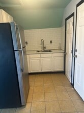 220-222 Beardsley Street, 3rd floor in Bridgeport, CT - Foto de edificio - Building Photo