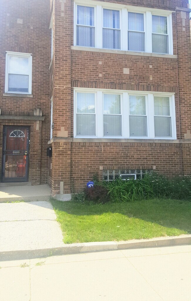 7936 S Justine St Rentals in Chicago, IL