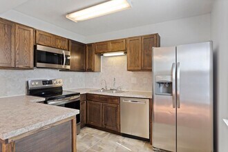 352 Palamino Trail in Jacksonville, NC - Building Photo - Building Photo