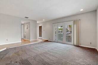 3162 Plaza Terrace Dr in Orlando, FL - Building Photo - Building Photo