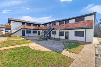 The Crawford at Denison in Denison, TX - Foto de edificio - Building Photo