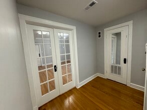 4907 N Washtenaw Ave, Unit 1 in Chicago, IL - Building Photo - Building Photo