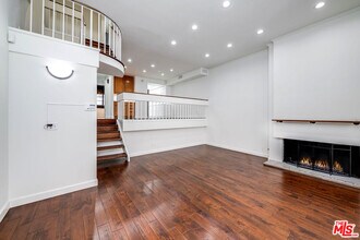 9507 W Olympic Blvd in Beverly Hills, CA - Building Photo - Building Photo