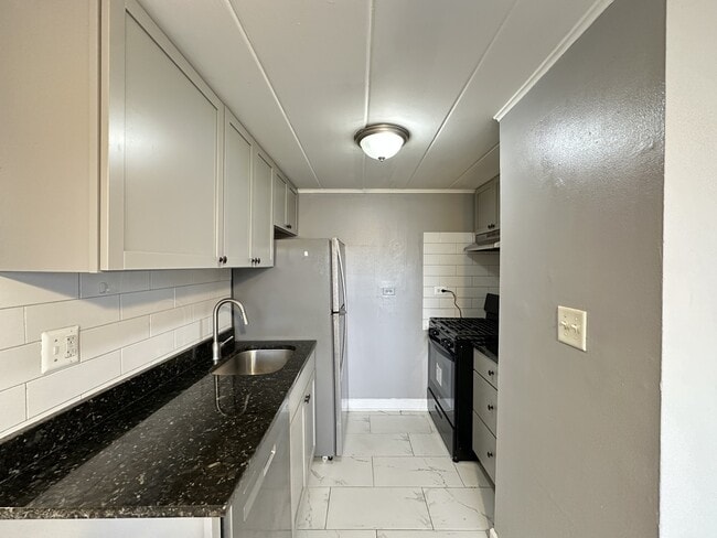 3810 25th Ave in Schiller Park, IL - Building Photo - Building Photo