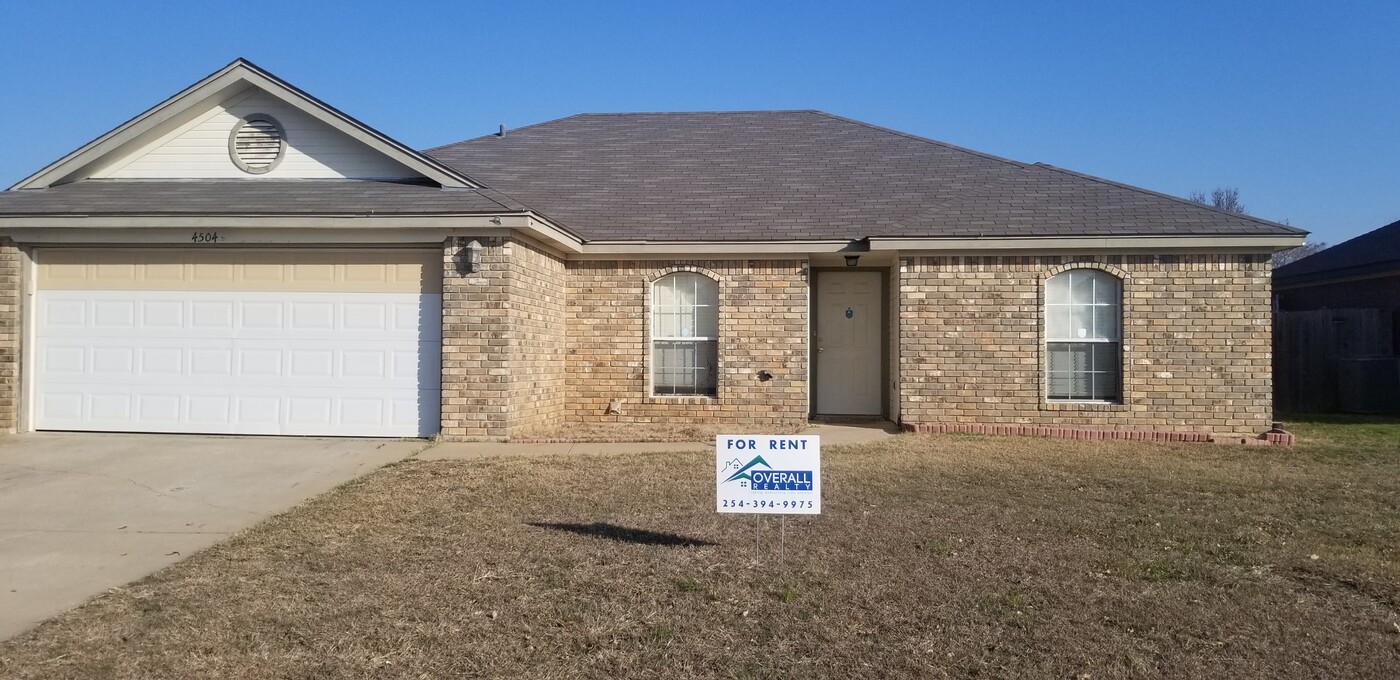 4504 Captain Dr in Killeen, TX - Building Photo