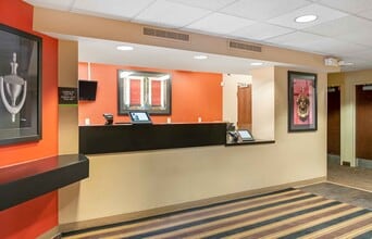 Furnished Studio-Detroit - Farmington Hills in Farmington Hills, MI - Building Photo - Building Photo