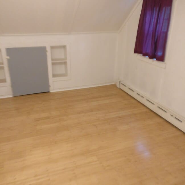209 Washington Ave in Milltown, NJ - Building Photo - Building Photo