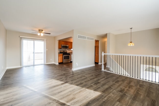 17 Cedar Park Dr in Florissant, MO - Building Photo - Building Photo