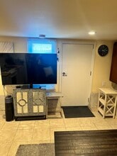 615 Rolph St, Unit Studio in San Francisco, CA - Building Photo - Building Photo