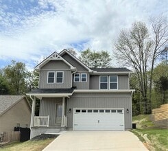 3805 Boyd Walters Ln in Knoxville, TN - Building Photo - Building Photo