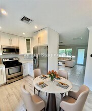 361 NE 41st St in Oakland Park, FL - Building Photo - Building Photo