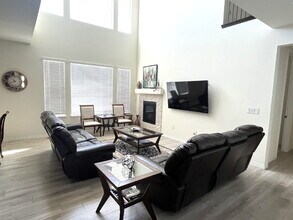 8128 S Jackson Gap St in Aurora, CO - Building Photo - Building Photo