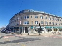 738 Washington St, Unit 11 in Norwood, MA - Building Photo