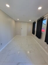 301 N Austin St in San Benito, TX - Building Photo - Building Photo