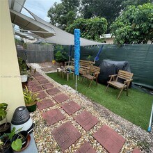 2526 McKinley St in Hollywood, FL - Building Photo - Building Photo