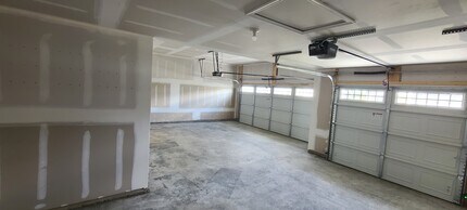 8985 Hawk Hill Way in Plain City, OH - Building Photo - Building Photo