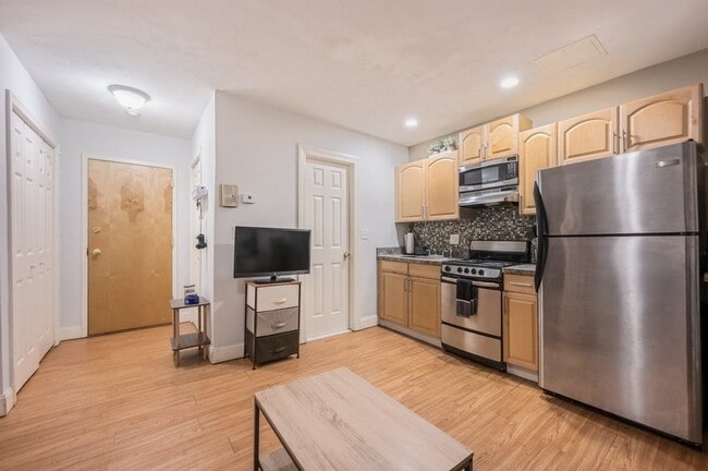 property at 23 Aberdeen St