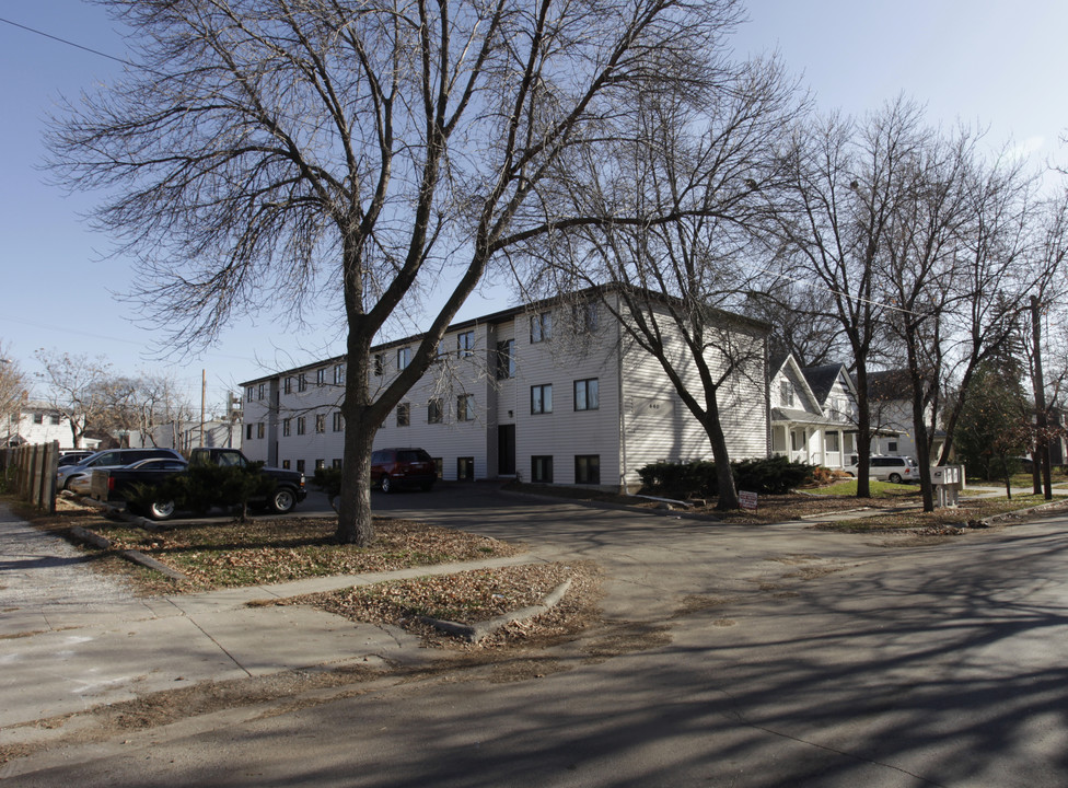 640 N 26th St in Lincoln, NE - Building Photo