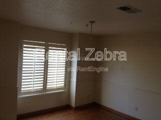 1020 Stonridge Dr in Turlock, CA - Building Photo - Building Photo
