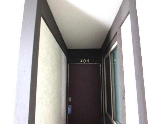 3150 Lakeside Dr, Unit 303 in Grand Junction, CO - Building Photo - Building Photo