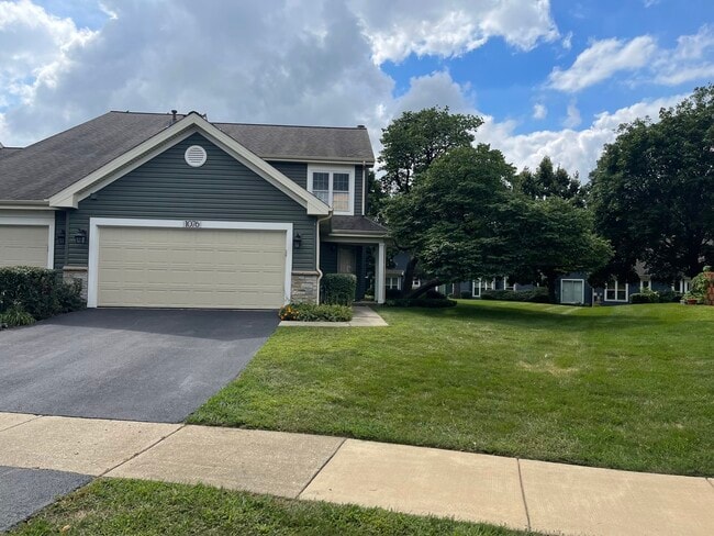 property at 1076 Rockport Dr