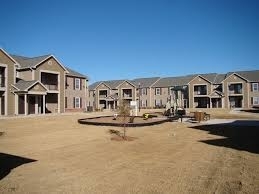 Deer Creek Apartments in Levelland, TX - Foto de edificio - Building Photo