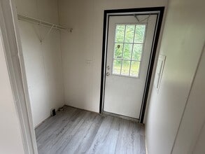 241 E Birdsall Dr in Battle Creek, MI - Building Photo - Building Photo