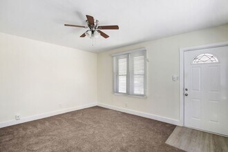 136 N Riverside Ave in Rialto, CA - Building Photo - Building Photo