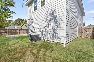 3045 Barling St in Greenville, TX - Building Photo - Building Photo