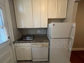 7076 Mitchell Ave in St. Louis, MO - Building Photo - Building Photo