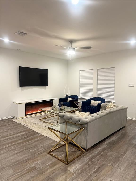 807 Brazos Trl in Dayton, TX - Building Photo - Building Photo