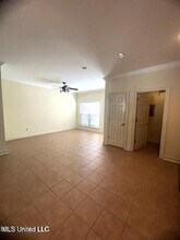 910 Jefferson Dr in Gulfport, MS - Foto de edificio - Building Photo
