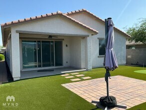 2813 W Apollo Rd in Phoenix, AZ - Building Photo - Building Photo