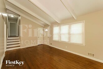 4411 NE 49th Terrace in Kansas City, MO - Building Photo - Building Photo