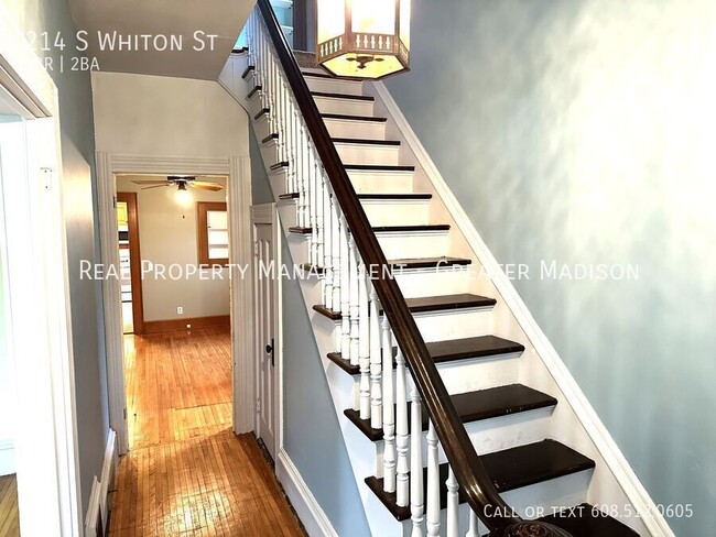 214 S Whiton St in Whitewater, WI - Building Photo - Building Photo