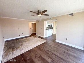 1551 1st St S in Jacksonville Beach, FL - Building Photo - Building Photo