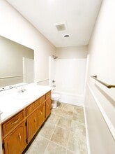 317 Ashley St in Oak Grove, KY - Building Photo - Building Photo