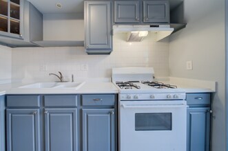 3525 Rebecca Ln in Colorado Springs, CO - Building Photo - Building Photo