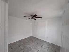 2131 Washington St NE in Palm Bay, FL - Building Photo - Building Photo