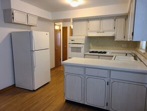 7352 N Harlem Ave in Chicago, IL - Building Photo - Building Photo
