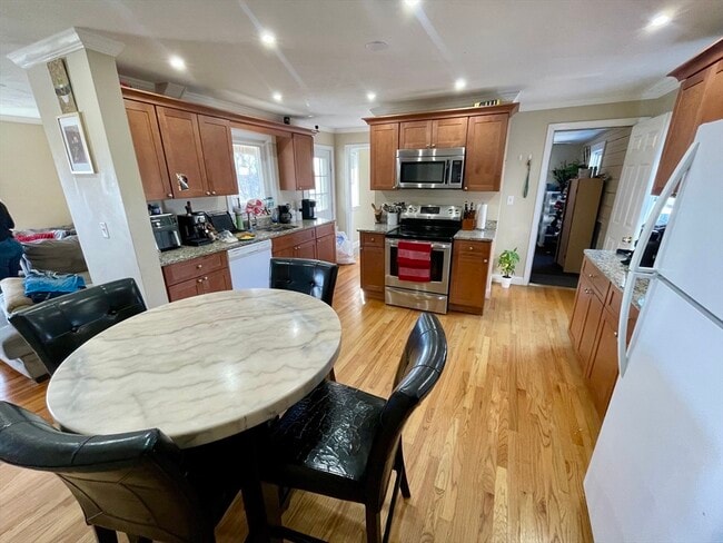 54 West St in Leominster, MA - Building Photo - Building Photo