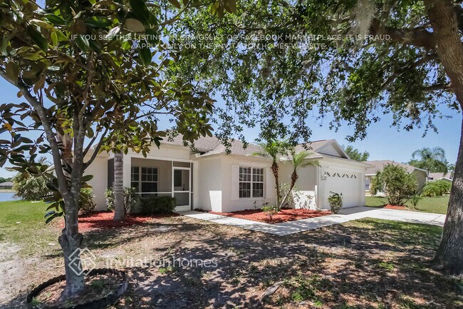 4229 Berkeley Dr in Parrish, FL - Building Photo - Building Photo