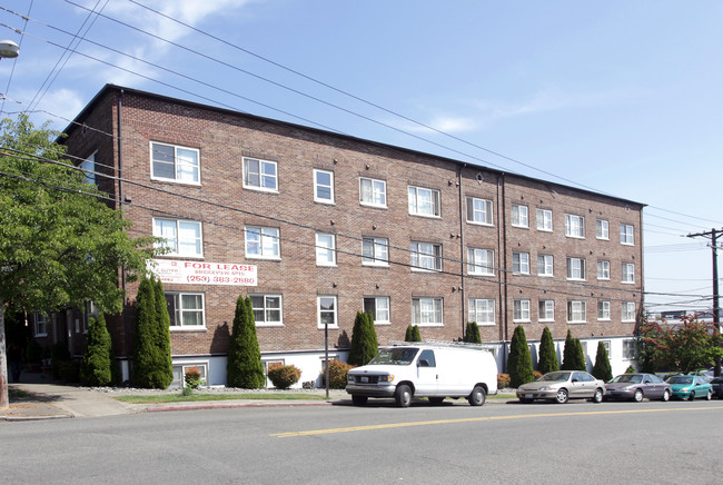 Bridgeview Apartments in Tacoma, WA - Building Photo - Building Photo