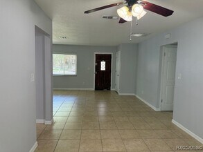 410 NE 11th St in Crystal River, FL - Building Photo - Building Photo