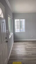 237 54th St in San Diego, CA - Foto de edificio - Building Photo