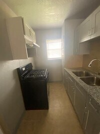 4617 Market St photo'