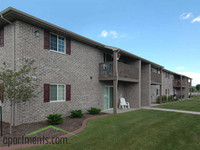 Layden Drive Estates Apartments in De Pere, WI - Foto de edificio - Building Photo