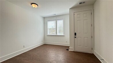 1585 Layton Ln NW in Atlanta, GA - Building Photo - Building Photo