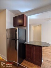 630 W Cornelia Ave, Unit 1 in Chicago, IL - Building Photo - Building Photo