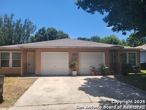 7963 M G Rd in San Antonio, TX - Building Photo